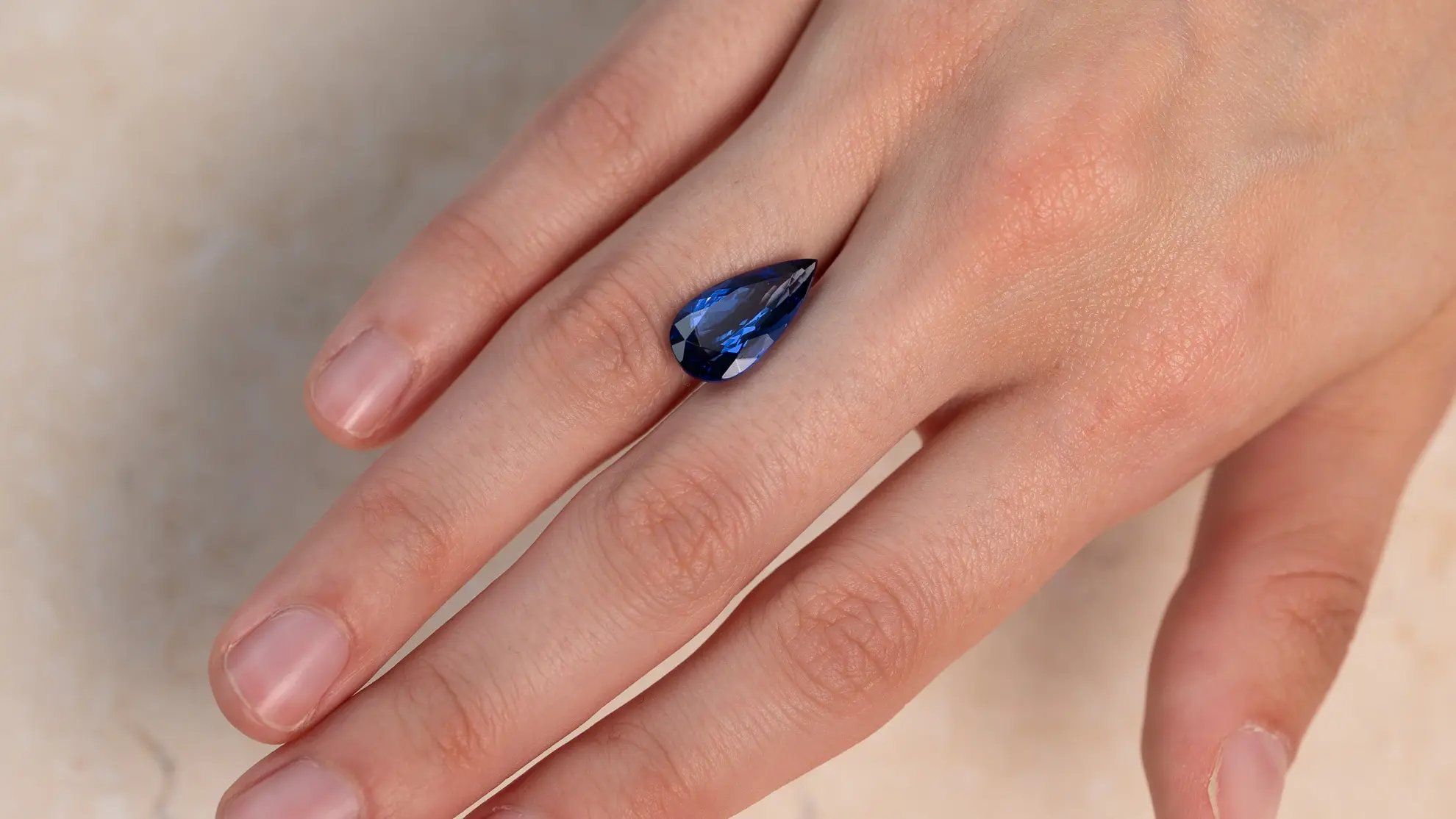 Tanzanite Ta075