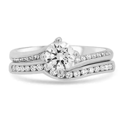 Wyatt-jewellery-bespoke-diamond-platinum-twist-engagement-ring-fitted-wedding-ring-eternity-ring