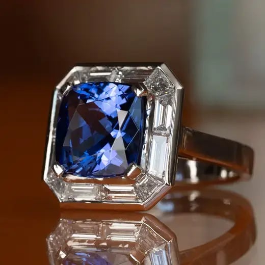 Wyatt_Jewellery_tanzanite-diamond-radiant-cut-cluster-ring-platinum-art-deco