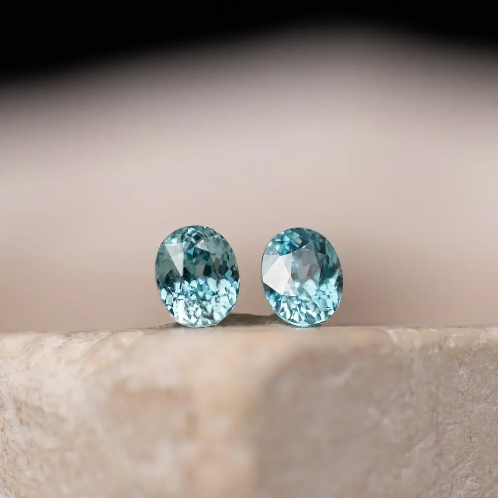 Wyatt-Jewellery-Blue-Zircon-oval-T112