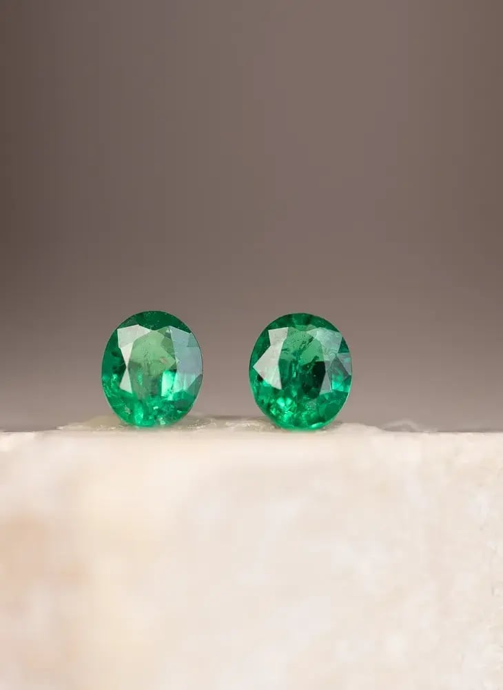 Wyatt-Jewellery-Emerald-E126_tile