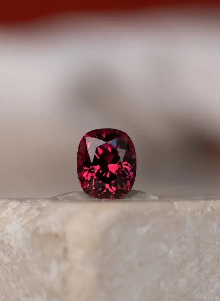 Wyatt-Jewellery-Garnet-cushion-G151_tile