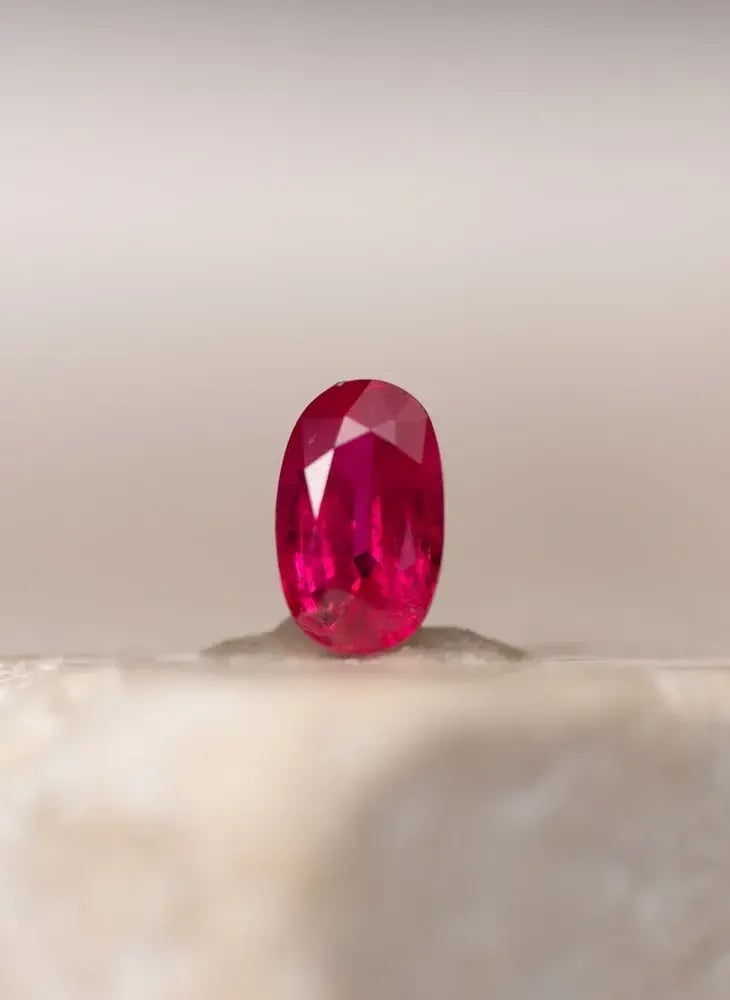 Wyatt-Jewellery-Ruby-Oval-unheated-R122_tile
