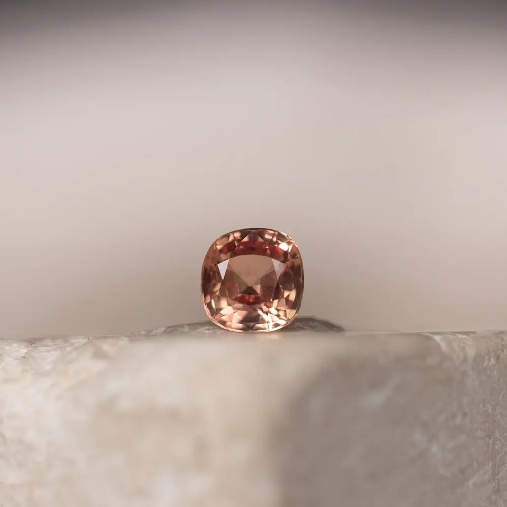 Wyatt-Jewellery-Sapphire-Cusion-Apricot-S110