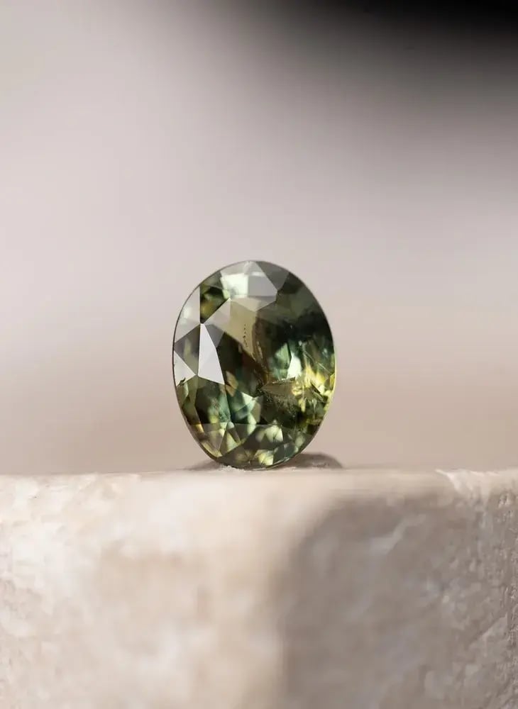 Wyatt-Jewellery-Sapphire-Green-Oval-S105_tile