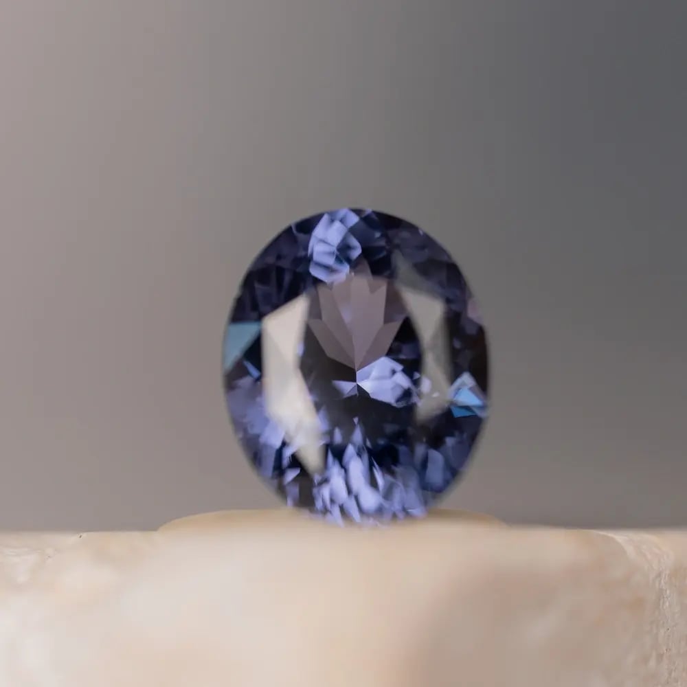 Wyatt-Jewellery-Spinel-Colour-change-oval-SP078