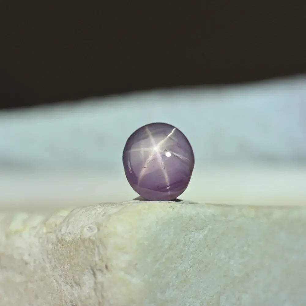 Wyatt-Jewellery-Star-Ruby-oval-cabochon-R092