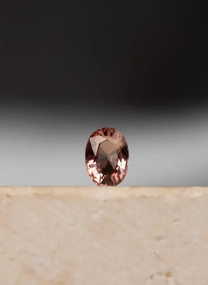 Wyatt-Jewellery-garnet-oval-G153_tile-1