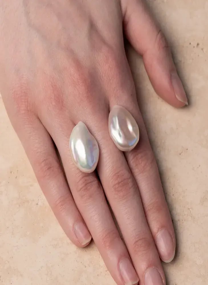 Wyatt-Jewellery-Baroque-Pearl-pair-P049