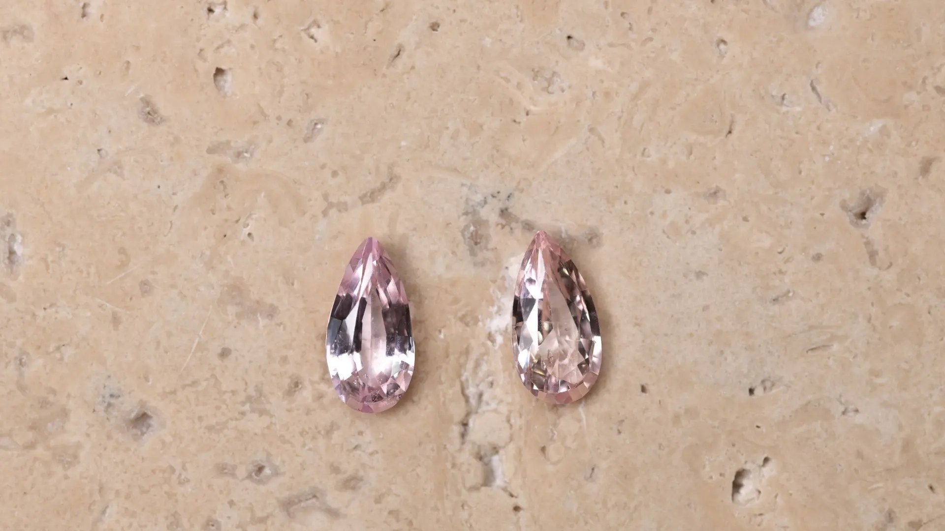 Wyatt_Jewellery_Sapphire_Peach_S028_Pair