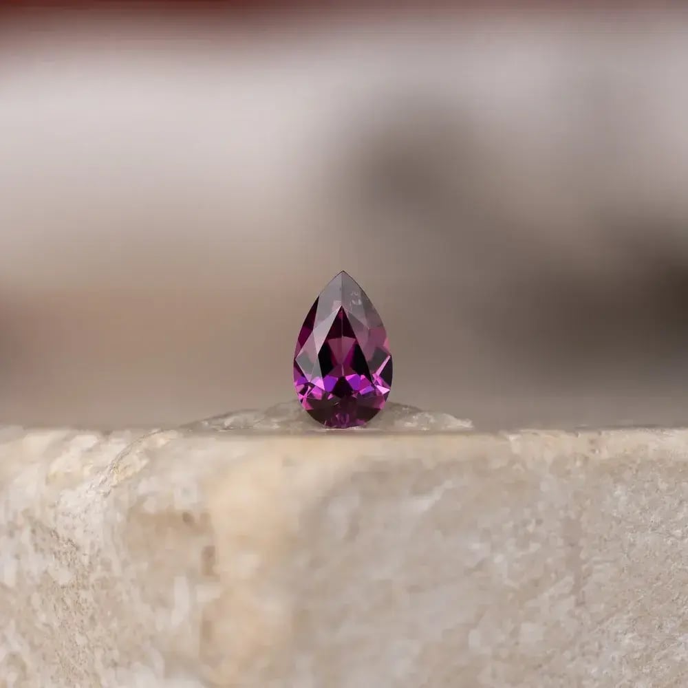 Wyatt-Jewellery-Garnet-Pear-shape-G150
