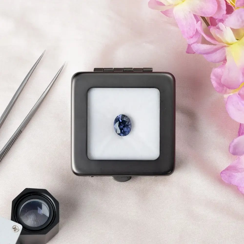 Wyatt-Jewellery-colour-change-spinel-oval-sp078