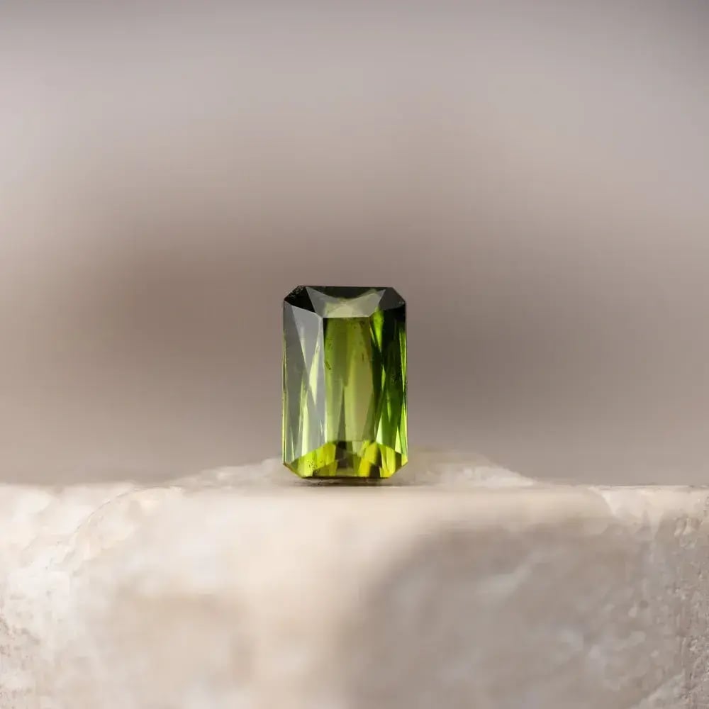Wyatt-Jewellery-tourmaline-emerald-cut-T140