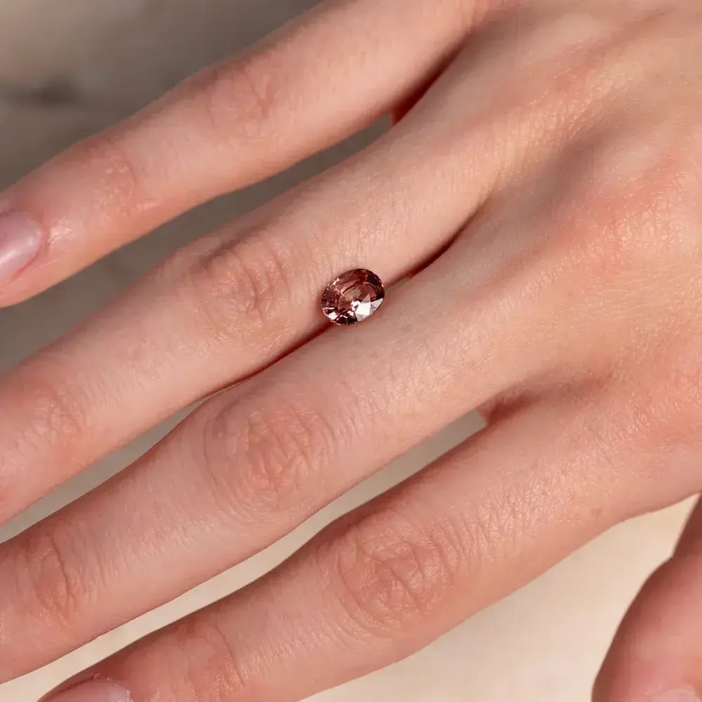 Wyatt_Jewellery-Garnet-oval-G153