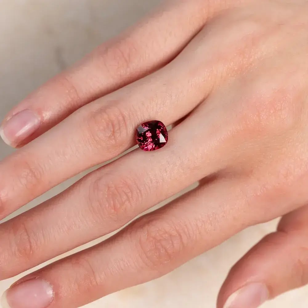 Wyatt_Jewellery-Pink-Garnet-G151