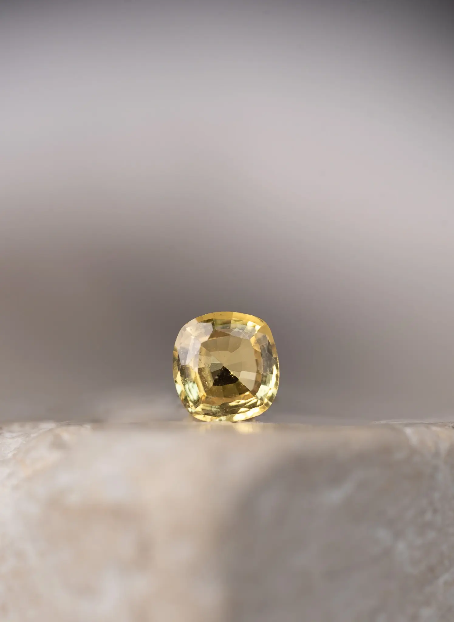 Wyatt-Jewellery-Yellow-cushion-sapphire-S139