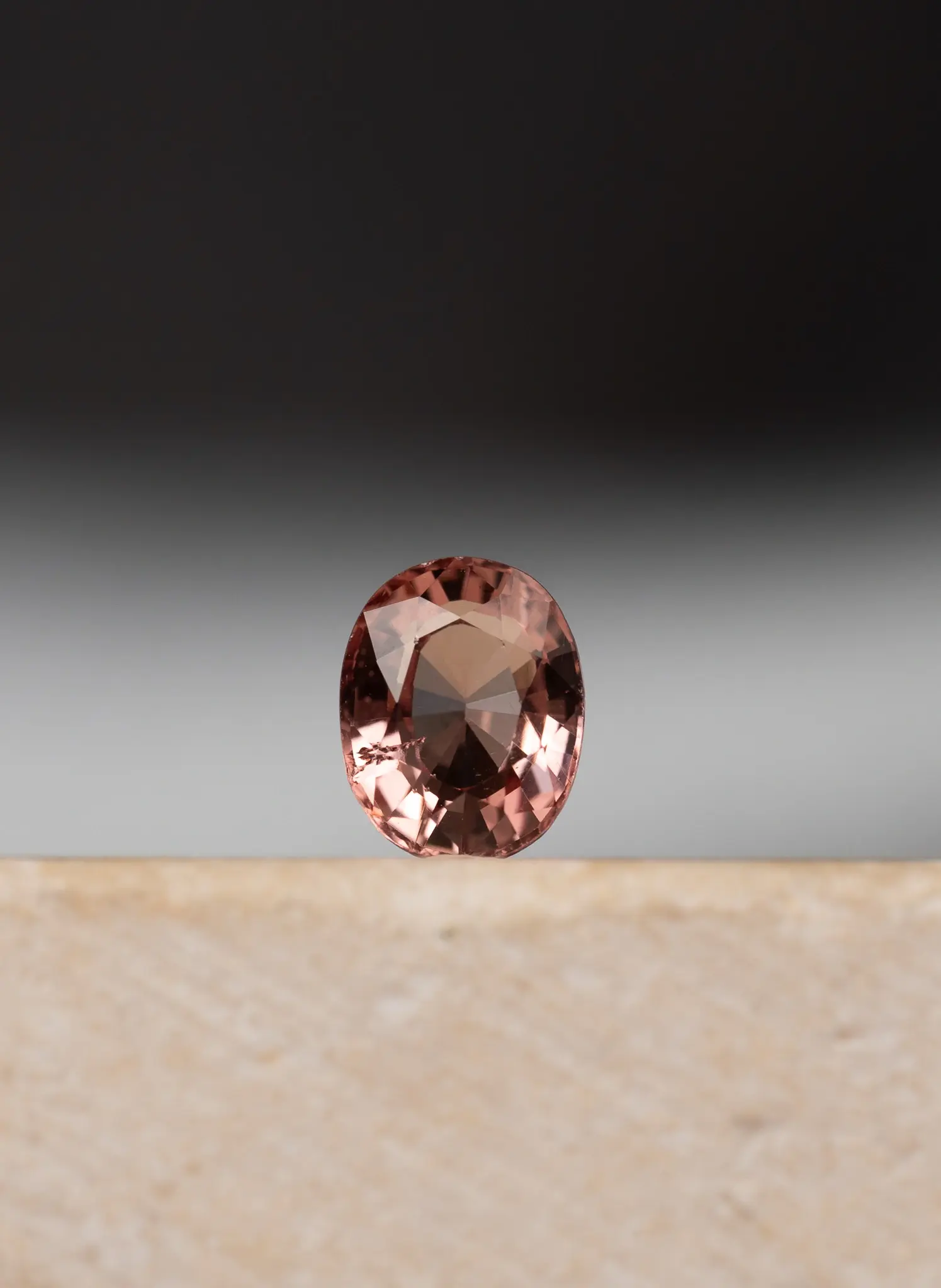 Wyatt-Jewellery-garnet-oval-G153