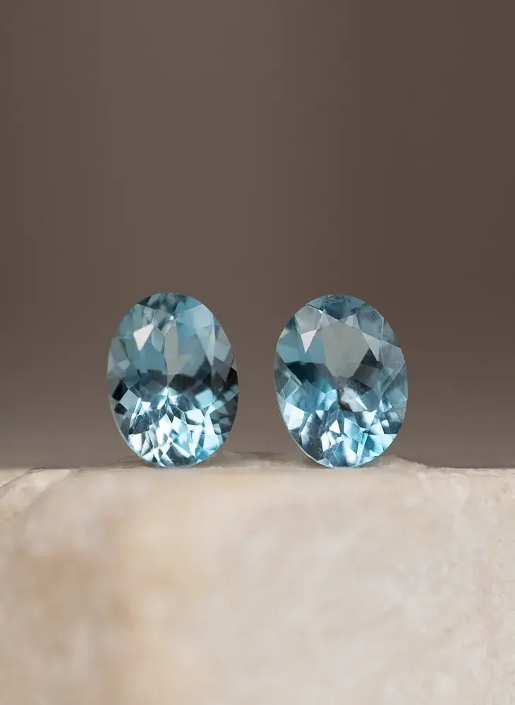 WJ_Aquamarine_Pair_A071_Portrait