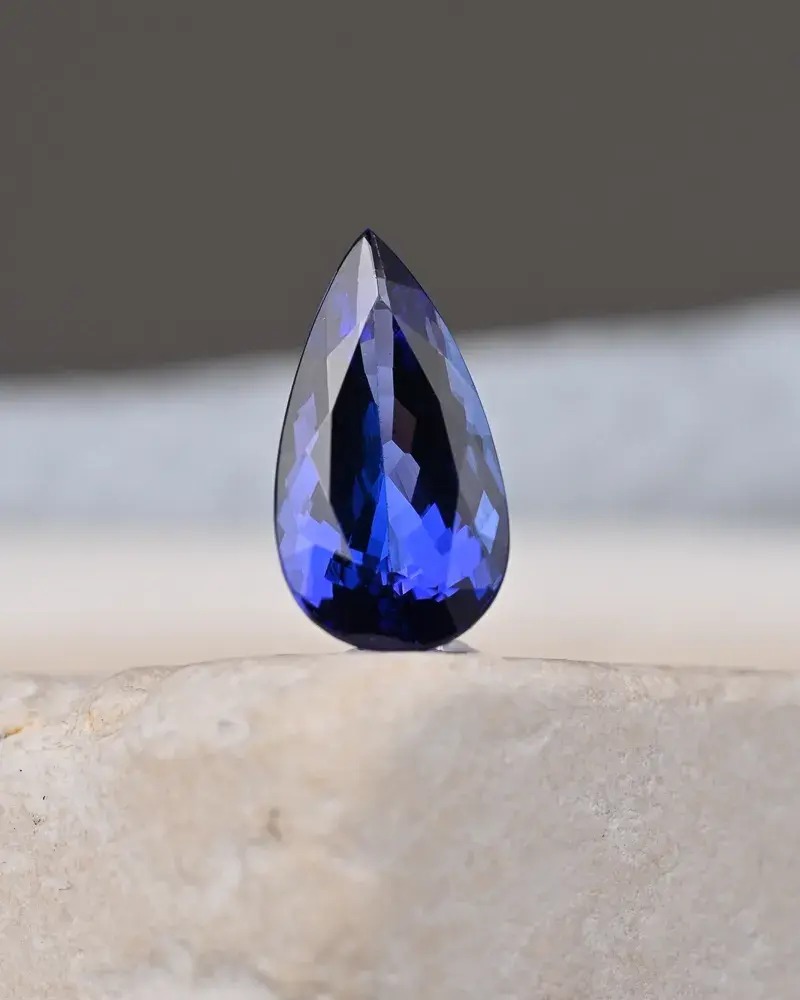 WJ_Tanzanite_Ta075_Portrait