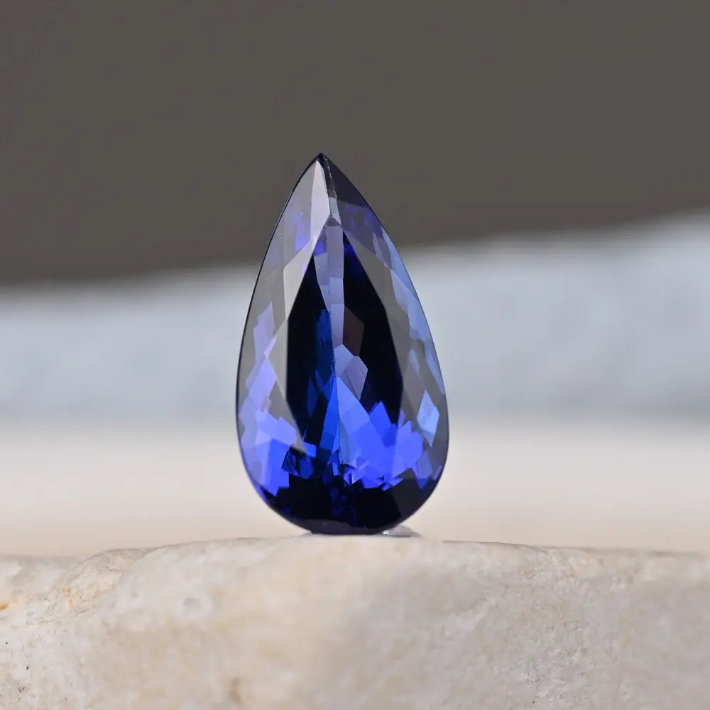 Wyatt-Jewellery-Tanzanite-pear-shape-Ta075