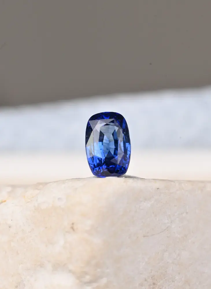 WyattJewellery_Sapphire_Blue_S014