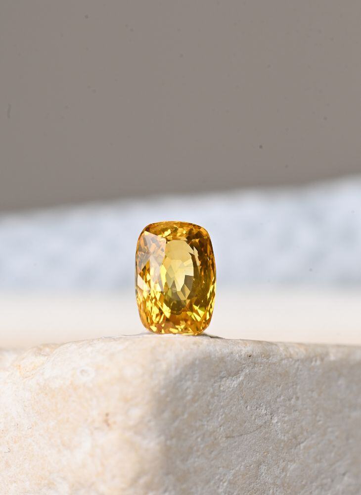 WyattJewellery_Sapphire_Yellow_SO12_image