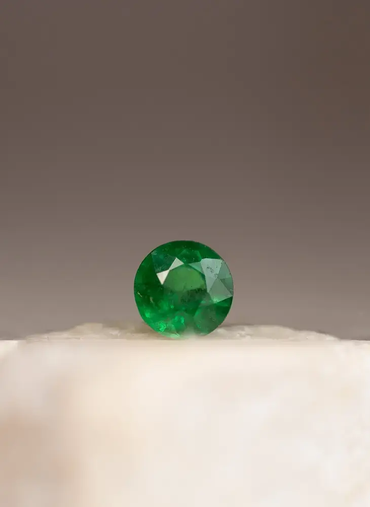 G084